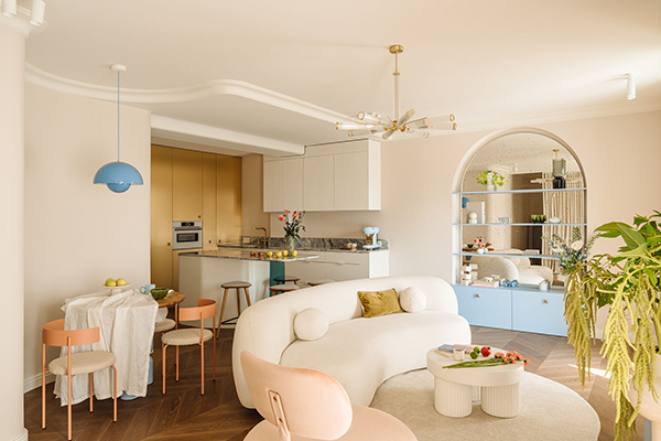 路易诗兰丨一见倾心 路易诗兰,肆意的法式浪漫气息高级感满满!